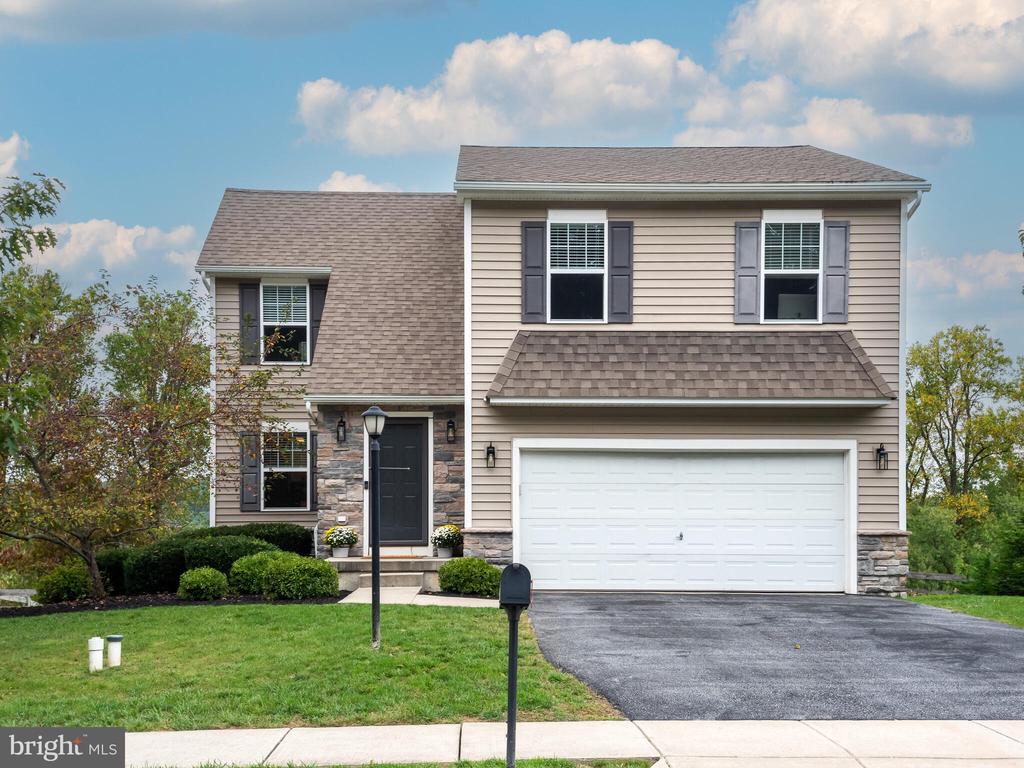 Tyning Ln, Downingtown, PA 19335