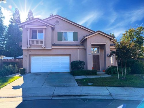 3634 Whispering Creek Cir, Stockton, CA, 95219-2321 | Card Image