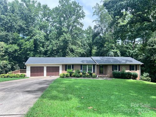 109 James Dr, Belmont, NC, 28012-9588 | Card Image