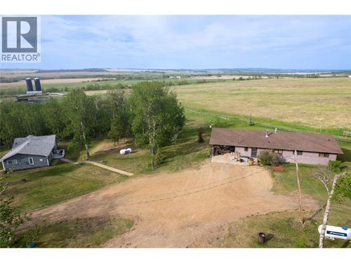 2371 206 Rd, Peace River Regional District, BC, V1G0C2 | Card Image