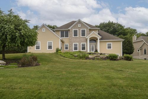 W291N4273 Prairie Wind Circle N, DELAFIELD, WI, 53072 | Card Image