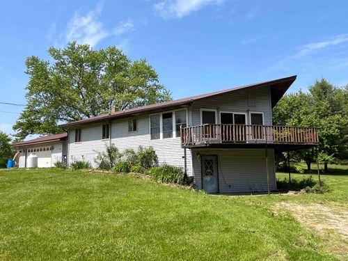 6615 Manley Dr, Riverdale, MI, 48877-9525 | Card Image