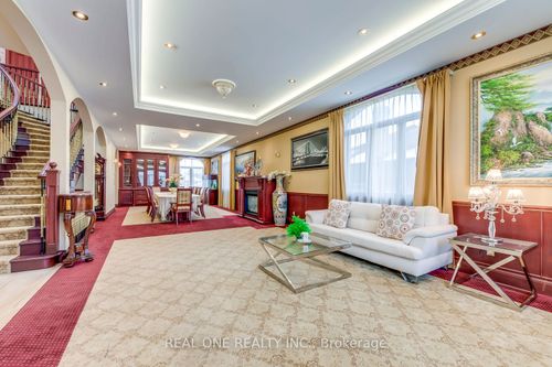 3480 Joan Dr, Mississauga, ON, L5B1T5 | Card Image