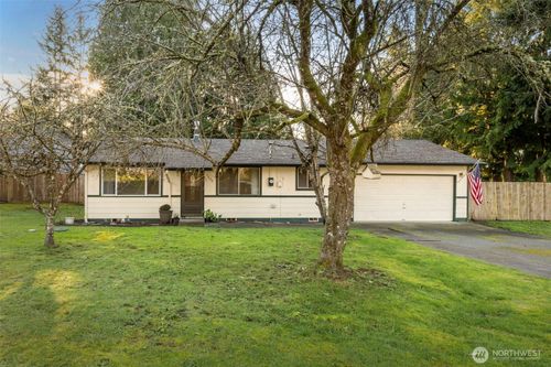 7606 Sandy Way Ne, Poulsbo, WA, 98370-7729 | Card Image