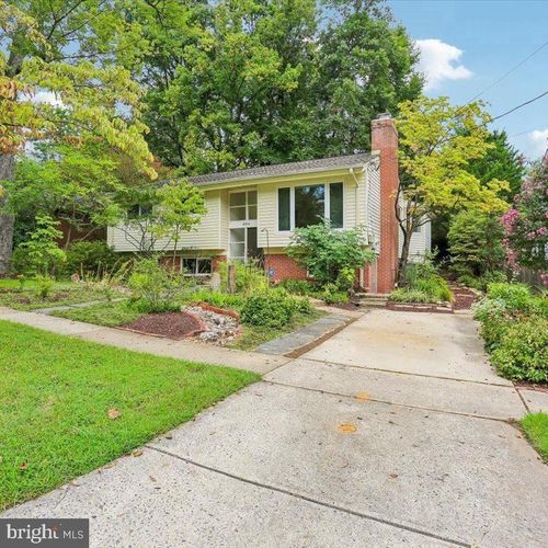 6511 Callander Dr, BETHESDA, MD, 20817-5437 | Card Image