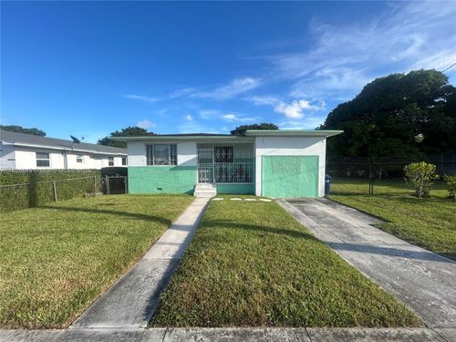 2944 Nw 61st St, Miami, FL, 33142-2263 | Card Image