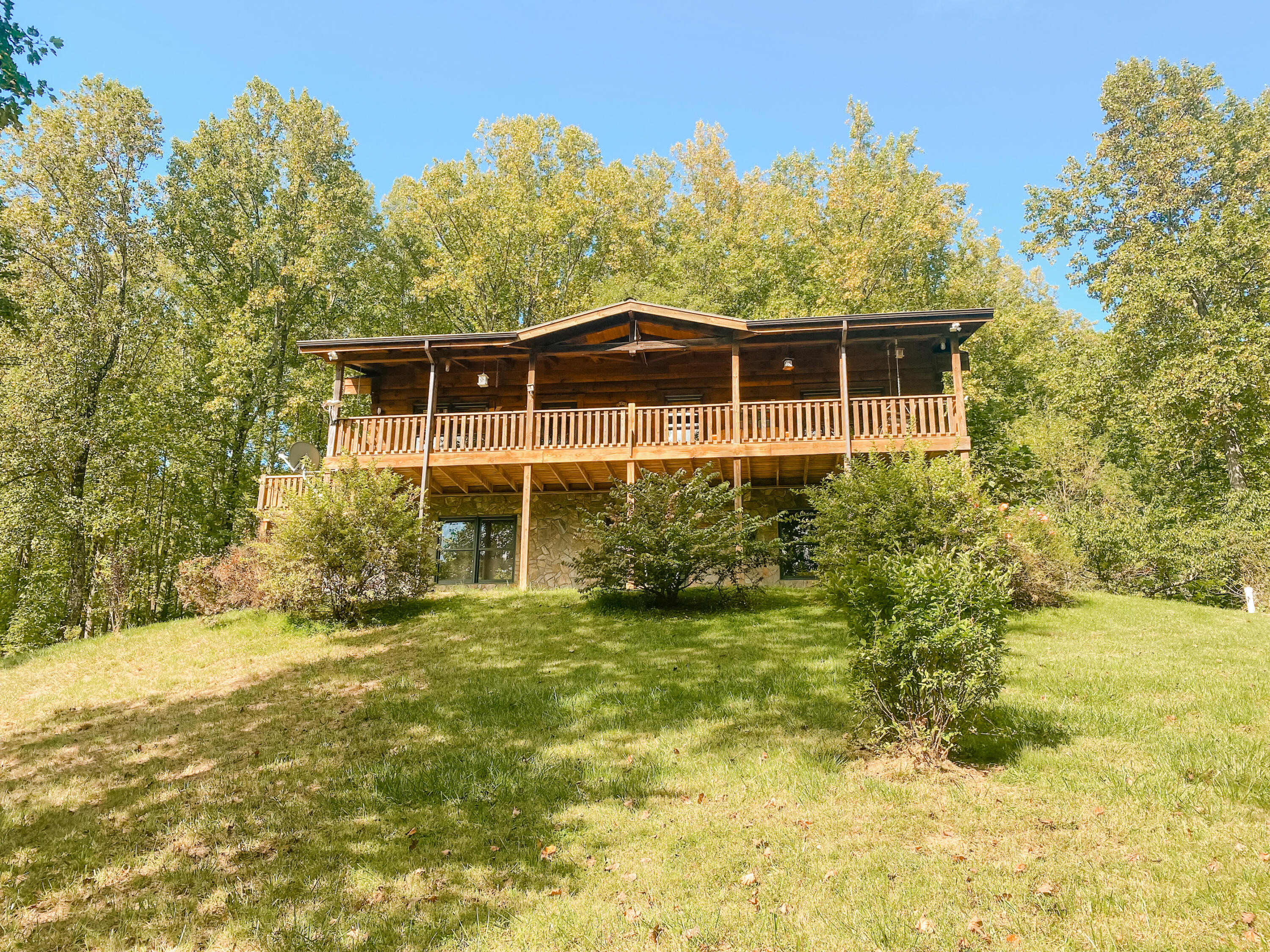 Peaks Shadow Rd, Bedford, VA 24523