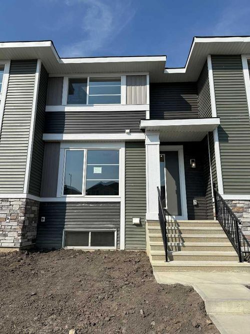 356 Waterford Blvd, Chestermere, AB, T1X2Z7 | Card Image