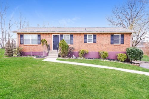 226 Grandview Dr, Old Hickory, TN, 37138-1642 | Card Image