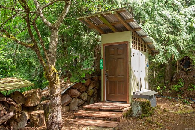 41072 Gold River Hwy, House other with 5 bedrooms, 1 bathrooms and 6 parking in Campbell River BC | Image 46
