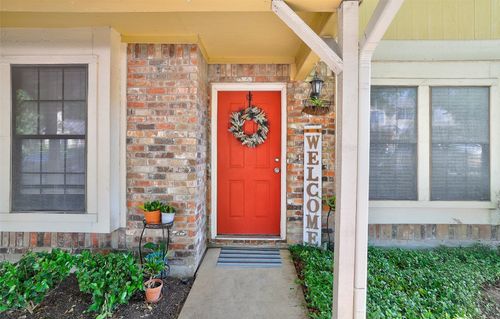 apt-110-11901 Swearingen Dr, Austin, TX, 78758-2255 | Card Image