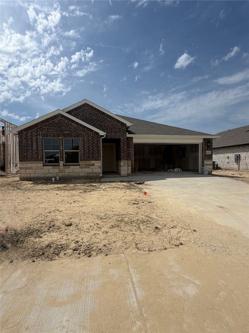 155 Teton St, Greenville, TX, 75402-8023 | Card Image