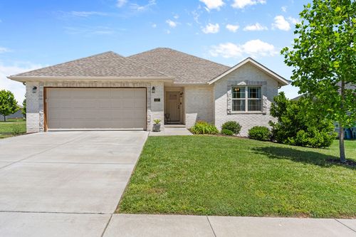 847 W Lorenza Drive, Nixa, MO, 65714 | Card Image