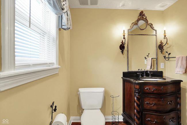 POWDER ROOM | Image 24