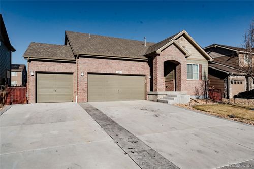 5019 Thistle Dr, Brighton, CO, 80601-5342 | Card Image