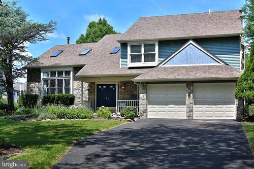 5 Zinnia Dr, NEWTOWN, PA, 18940-9219 | Card Image