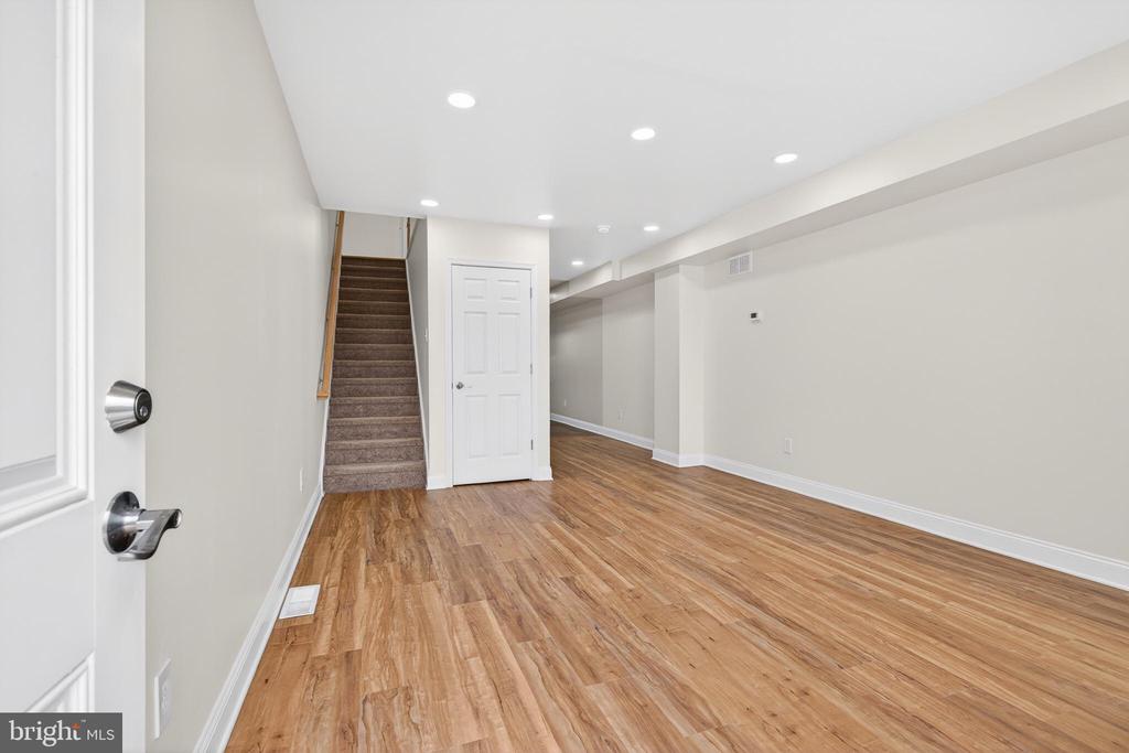 Residential in WILMINGTON 4