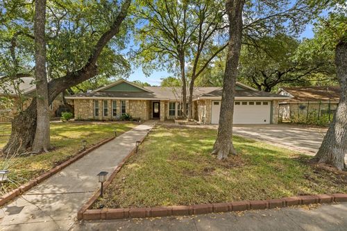 10305 Caracara Dr, Austin, TX, 78750-1604 | Card Image