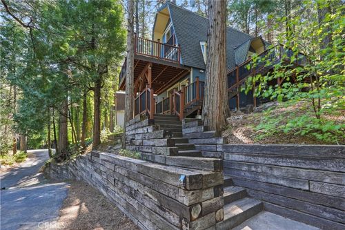 24091 Lakeview Dr, Crestline, CA, 92325-9441 | Card Image