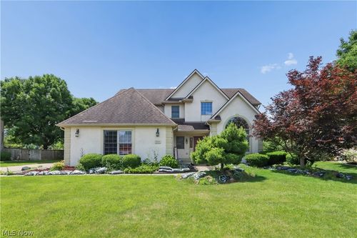 9189 Candleridge St, Pickerington, OH, 43147-9339 | Card Image