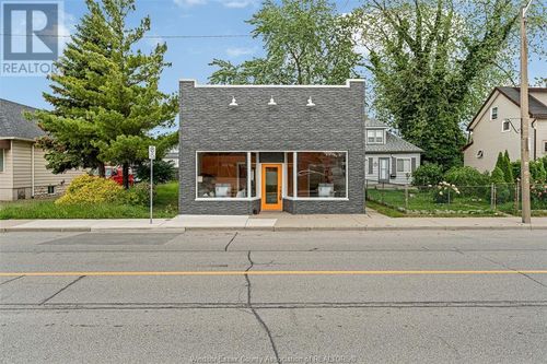 1462 Drouillard Rd, Windsor, ON, N8Y2R9 | Card Image