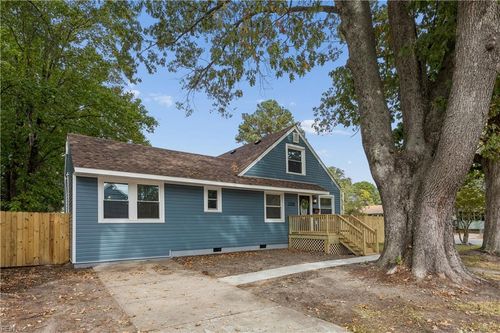 3300 Driftwood Drive, Hampton, VA, 23666 | Card Image