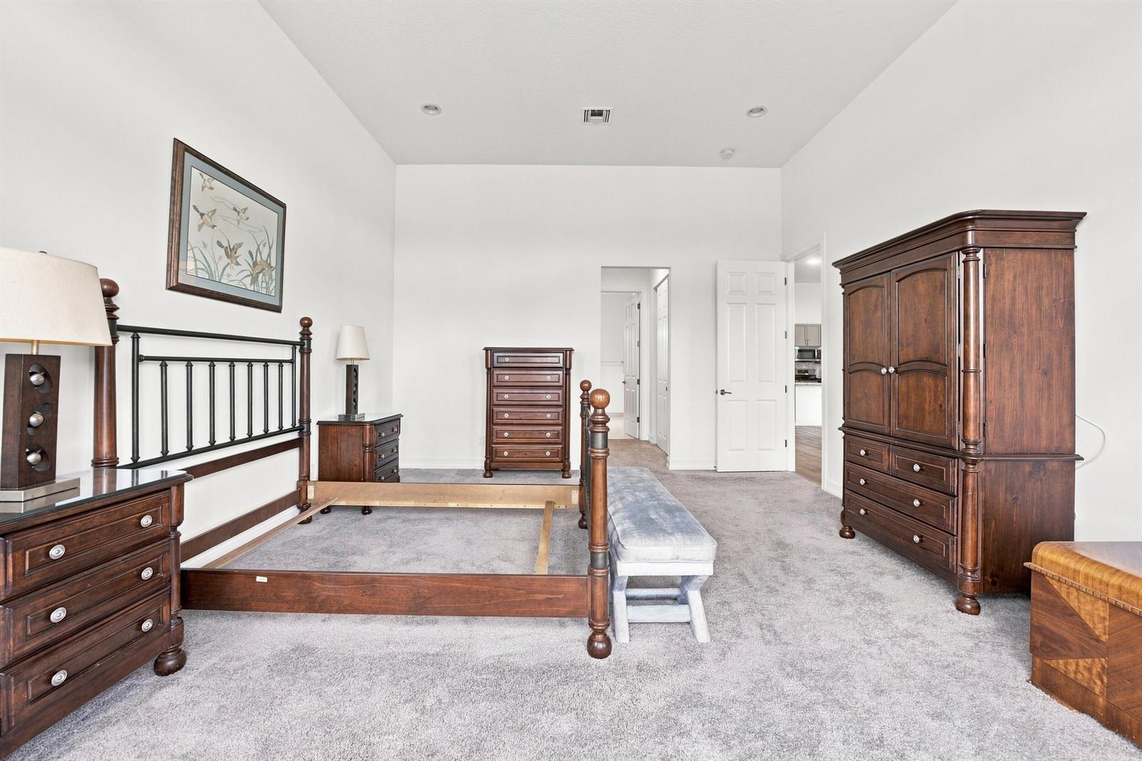 Residential in Parkland 2