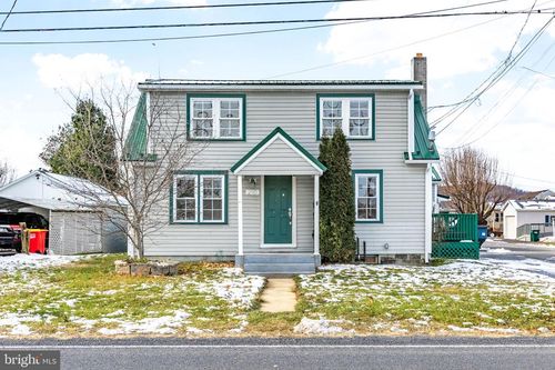 210 Airport Rd, SELINSGROVE, PA, 17870-9335 | Card Image