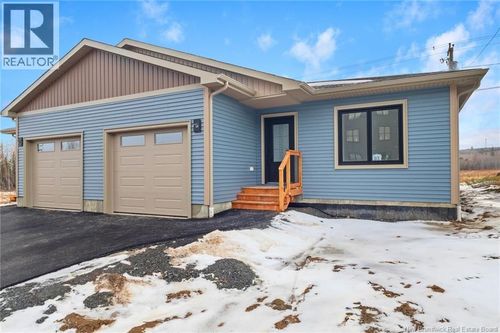 93 Attenborough Dr, Fredericton, NB, E3A9R6 | Card Image