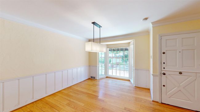 7218 S Janmar Dr, House other with 4 bedrooms, 3 bathrooms and null parking in Dallas TX | Image 6