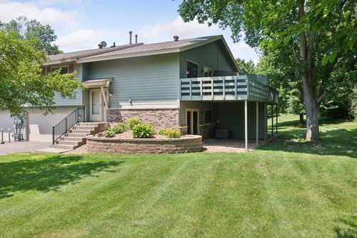 11115 Vessey Circle, Bloomington, MN, 55437 | Card Image