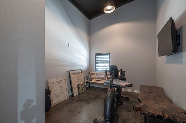 7113 E County Road 114, House other with 4 bedrooms, 4 bathrooms and 3 parking in Midland TX | Image 84
