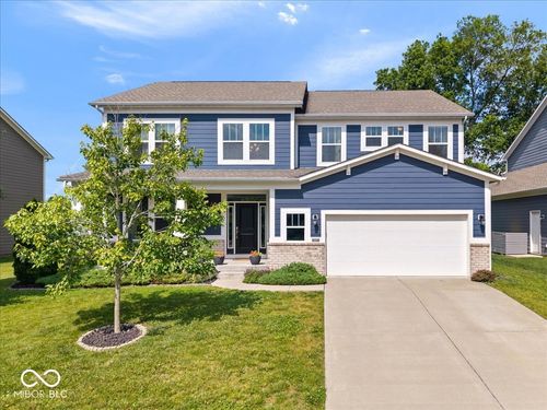 220 Dovetree Dr, Danville, IN, 46122-5500 | Card Image