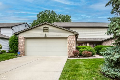 9230 Sea Pine Ln, Indianapolis, IN, 46250-4141 | Card Image