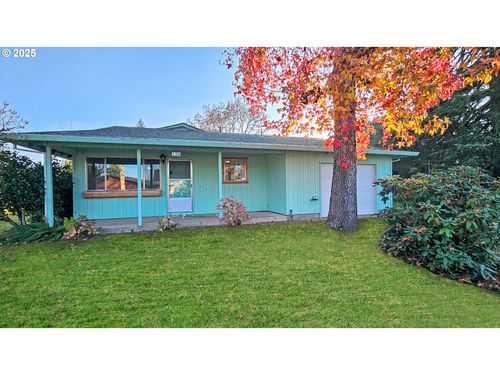 120 W Wilson, Carlton, OR, 97111-9607 | Card Image