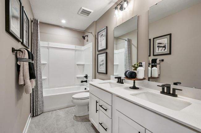 hudson full bath | Image 11