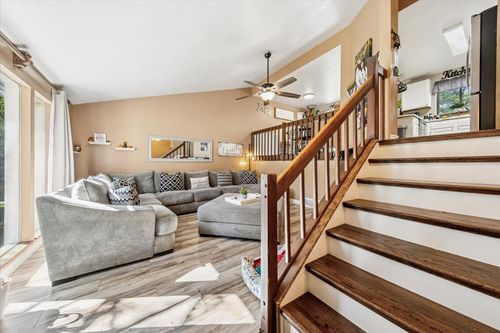 304 4th Ave S, Hungry Horse, MT, 59919-9761 | Card Image