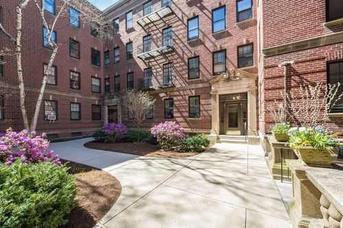 14-42 Linnaean St, Cambridge, MA, 02138-1567 | Card Image