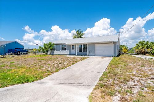 18334 Kerrville Cir, PORT CHARLOTTE, FL, 33948-9518 | Card Image
