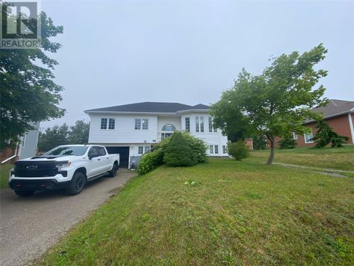 17 Nina Cres, Stephenville, NL, A2N3P9 | Card Image