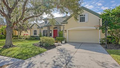 9506 Royal Calcutta Place, House other with 4 bedrooms, 3 bathrooms and null parking in Lakewood Ranch FL | Image 3