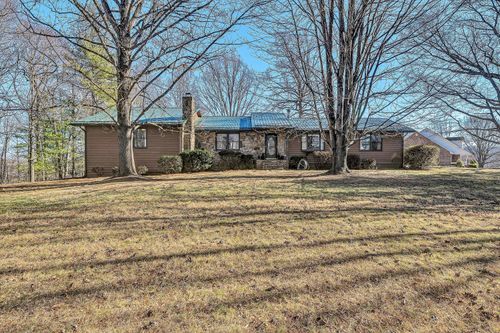 2770 Gravel Hill Rd, Vinton, VA, 24179-5585 | Card Image