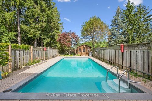 567 Willow Rd, Guelph, ON, N1H7H3 | Card Image