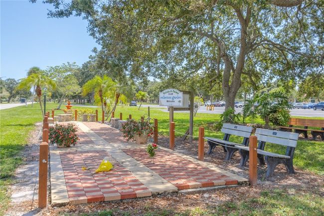 641 Hyacinth Cir, House other with 2 bedrooms, 2 bathrooms and null parking in Barefoot Bay FL | Image 28