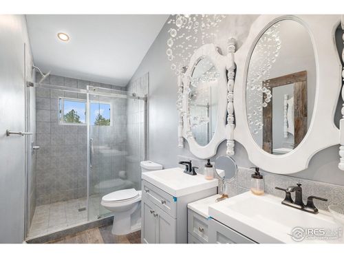 18914 County Road 24, Akron, CO, 80720-9127 | Card Image