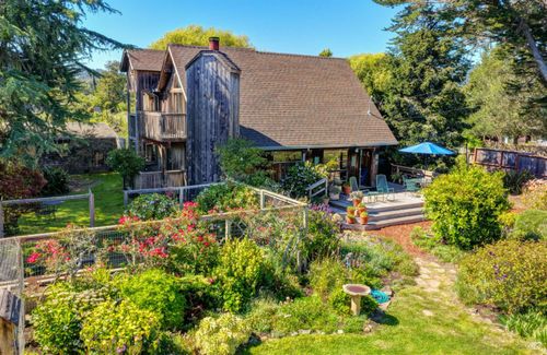 385 Cedar Road, Bolinas, CA, 94924 | Card Image