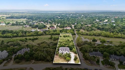 521 Rittimann Rd, Spring Branch, TX, 78070-4953 | Card Image