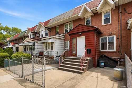 9115 95th St, Woodhaven, NY, 11421-2706 | Card Image