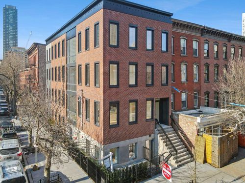 3-215 Warren St, JC, Downtown, NJ, 07302 | Card Image