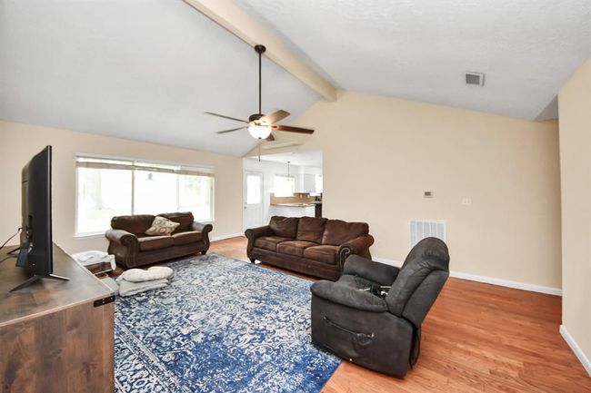 5822 Walnutgate Dr, House other with 3 bedrooms, 2 bathrooms and 2 parking in Spring TX | Image 15